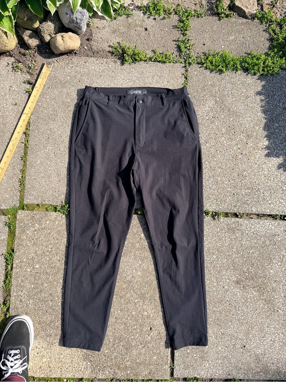 CUTS Men’s Black Tailored Stretch Pants L